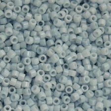 Miyuki Delica Perlen 11/0 - Opaque white glazed light grey blue DB-209-1